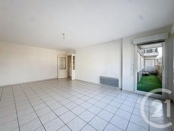 Appartement F3 à vendre  3 pièces - 67,50 m2 VANDOEUVRE LES NANCY - 54