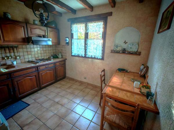 NOAILLES PROCHE Maison, 5 Pièces, Séjour/Salon, cuisine, 2 chambres, bureau. S/sol total, 1287 m² de jardin