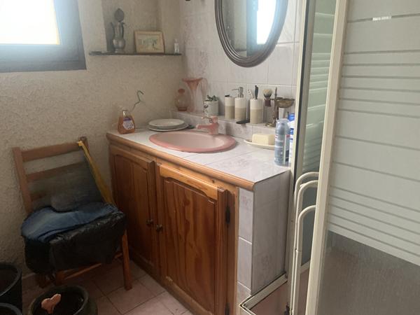 NOAILLES PROCHE Maison, 5 Pièces, Séjour/Salon, cuisine, 2 chambres, bureau. S/sol total, 1287 m² de jardin