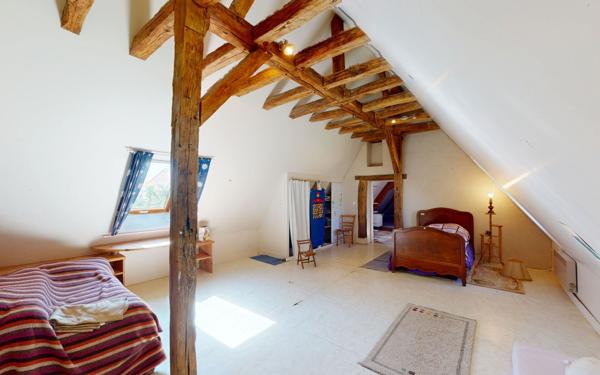 Maison à vendre    9 pièces • 253 m2 Sury-en-Vaux