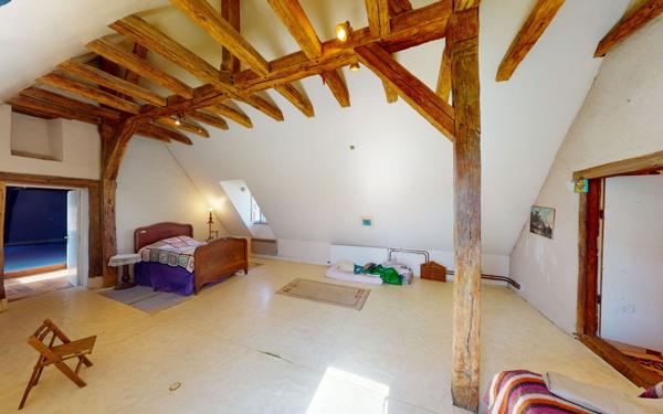 Maison à vendre    9 pièces • 253 m2 Sury-en-Vaux