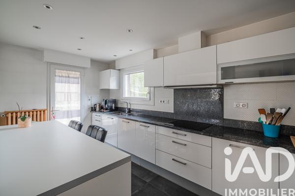 Maison à vendre 5 pièces 105 m² Drumettaz-Clarafond