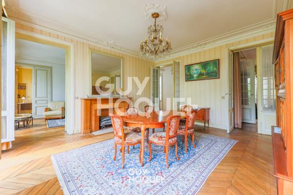 Appartement Paris 5 pièce(s) 147 m2