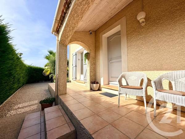 Maison à vendre  4 pièces - 97 m 2   AIMARGUES  - 30