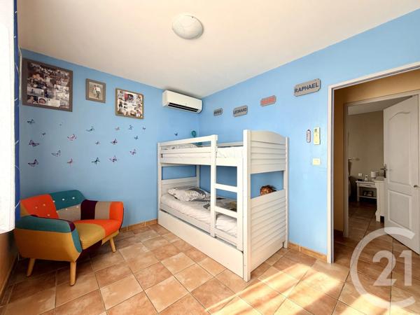 Maison à vendre  4 pièces - 97 m 2   AIMARGUES  - 30