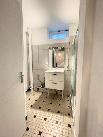 Appartement à louer    4 pièces •    Vichy