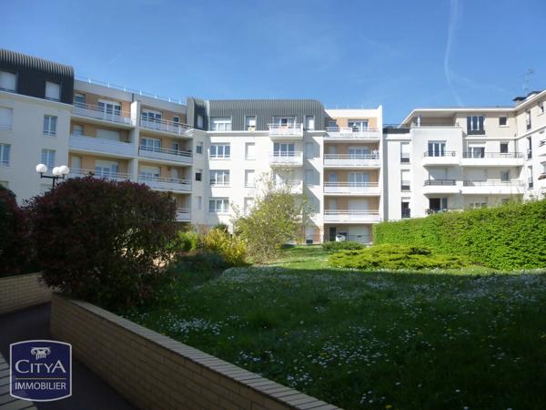 Appartement à vendre 2 pièces 39.27m² Évry-Courcouronnes (91080)