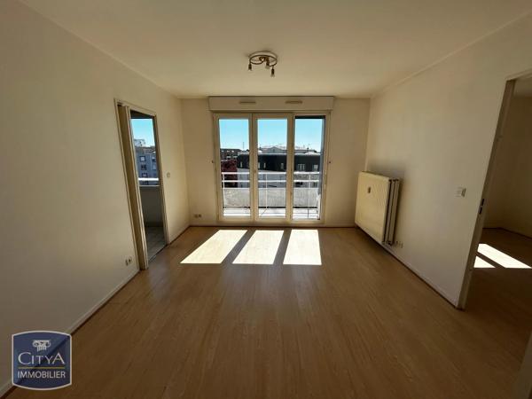 Appartement à vendre 2 pièces 39.27m² Évry-Courcouronnes (91080)