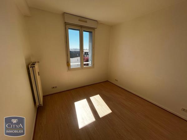 Appartement à vendre 2 pièces 39.27m² Évry-Courcouronnes (91080)