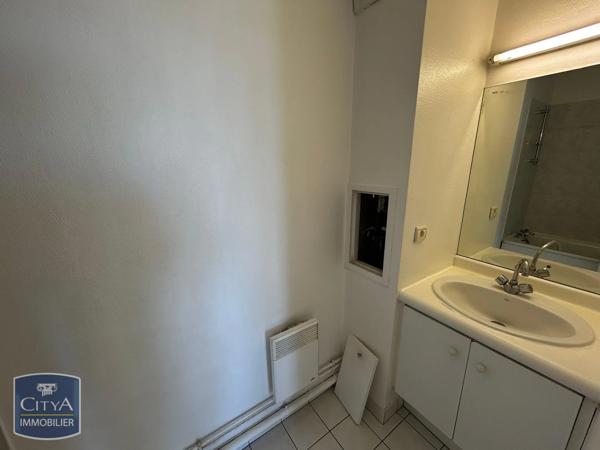 Appartement à vendre 2 pièces 39.27m² Évry-Courcouronnes (91080)