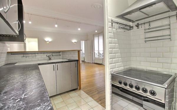 Appartement à vendre    2 pièces • 62,73 m2 Paris 14