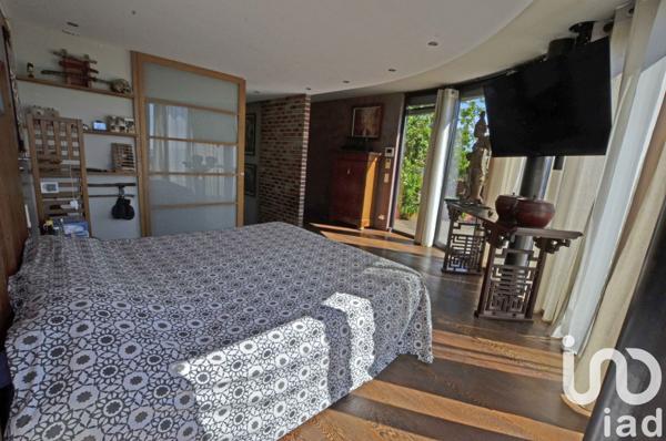 Maison d’architecte 8 pièces de 300 m² à Mandelieu-la-Napoule (06210)