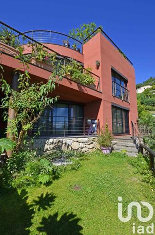 Maison d’architecte 8 pièces de 300 m² à Mandelieu-la-Napoule (06210)