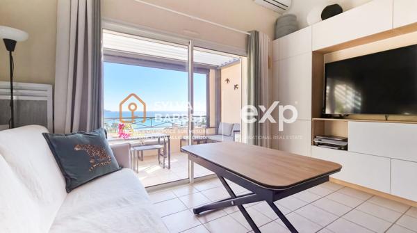 83320 CARQUEIRANNE - DUPLEX 3 PIECES AVEC TERRASSE VUE MER PANORAMIQUE CAVE LOCAL VELOS PARKINGS PRIVÉS EN SUS - QUARTIER GRANDE BASTIDE - BUS CA01