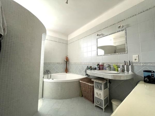 Berre-l'Étang (13130) HAUT DE VILLA 137 M2 BERRE L'ÉTANG