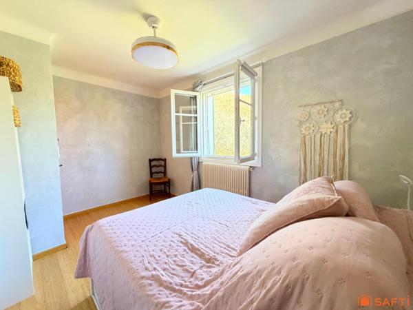 MAISON 170m2, terrain 2800m2, piscine, jardin!