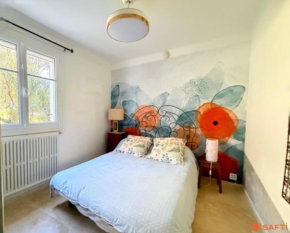 MAISON 170m2, terrain 2800m2, piscine, jardin!