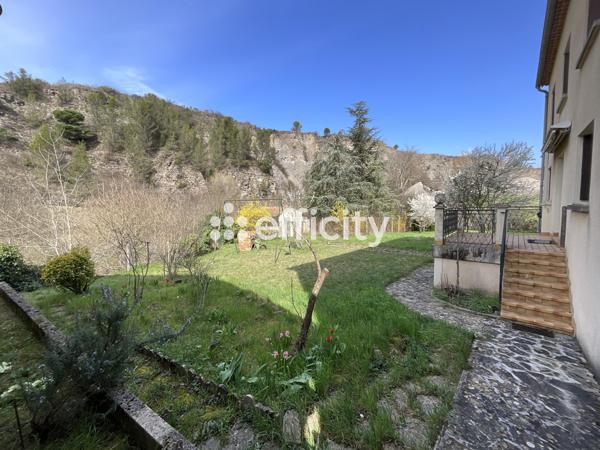 Maison 13 pièces - 249 m²