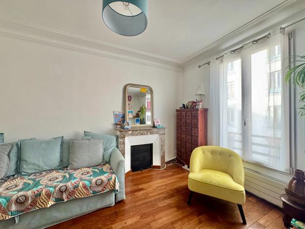 3 pièces traversant lumineux