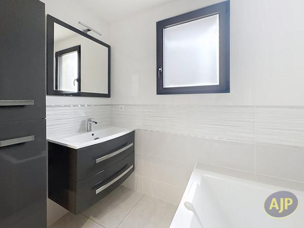 Vente maison La Garnache : 434 900 € - AJP Immobilier Challans