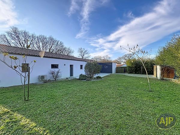 Vente maison La Garnache : 434 900 € - AJP Immobilier Challans