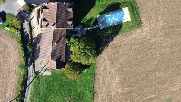 Maison ancienne - Belves Maison de 8 pièces de 220 m² à Sagelat