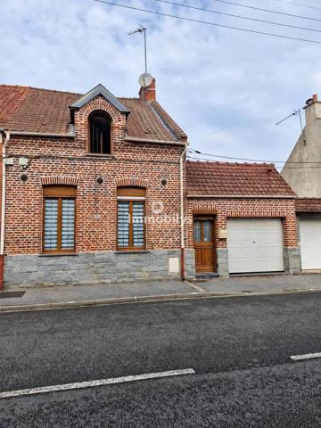 JOLIE MAISON DE VILLE