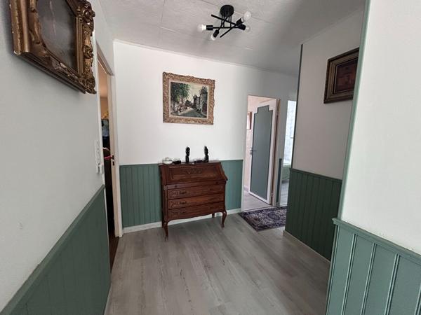 Maison de plain-pied sans travaux avec grand terrain au coeur des vignes