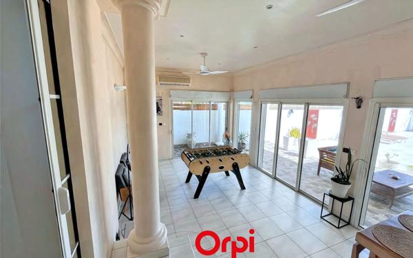 Maison à vendre    6 pièces • 197 m2 Sainte-Marie