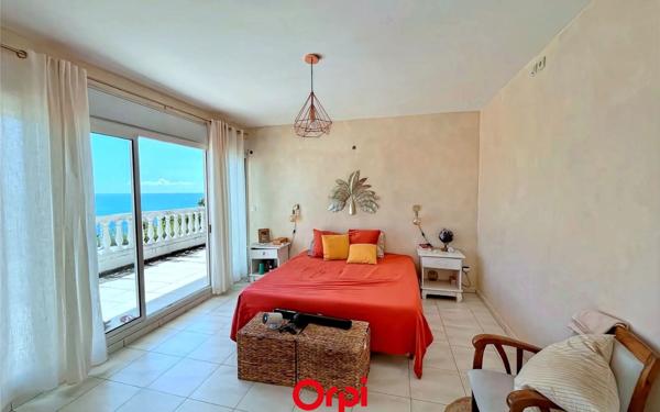 Maison à vendre    6 pièces • 197 m2 Sainte-Marie