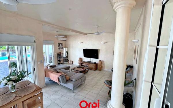 Maison à vendre    6 pièces • 197 m2 Sainte-Marie