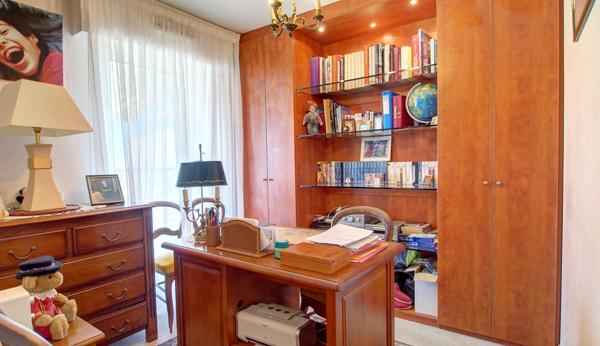 Appartement T5 de standing Lorient centre-ville