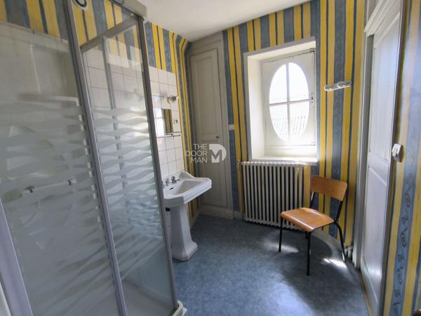 Immeuble - À vendre - 125 m² - VILLAINES-LA-JUHEL | The Door Man