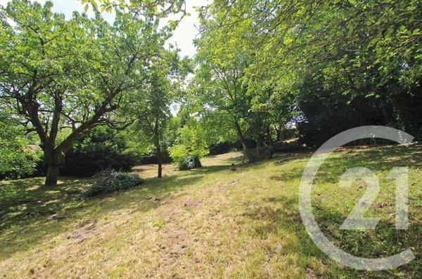 Terrain à vendre  1060 m 2   MONTLUEL  - 01