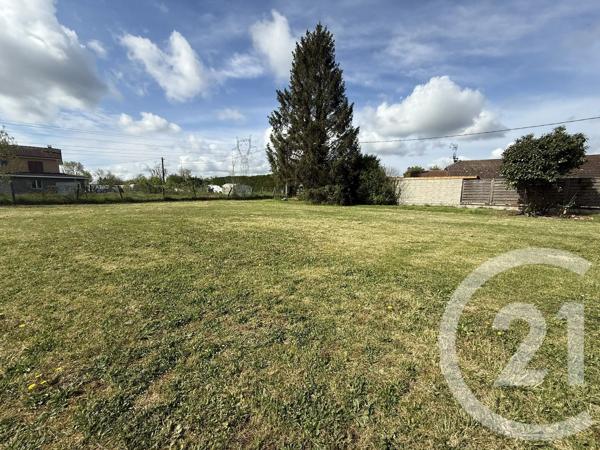 Terrain à vendre  1060 m 2   MONTLUEL  - 01