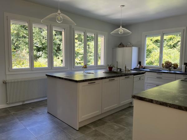 DANS UN CADRE PRIVILEGIE EN PLEINE NATURE A 15 MN DE ROUEN