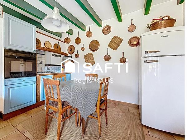 maison en pierre 4 chambres 177 m², terrain 1436 m²