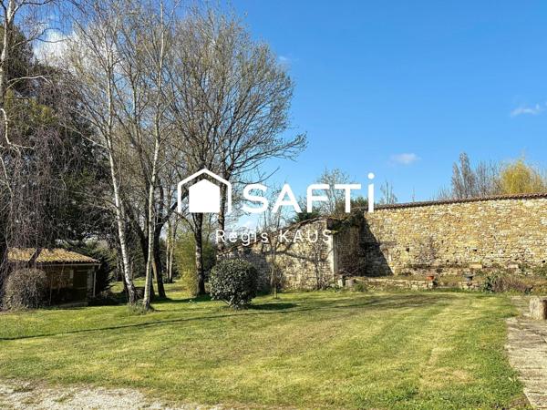 maison en pierre 4 chambres 177 m², terrain 1436 m²