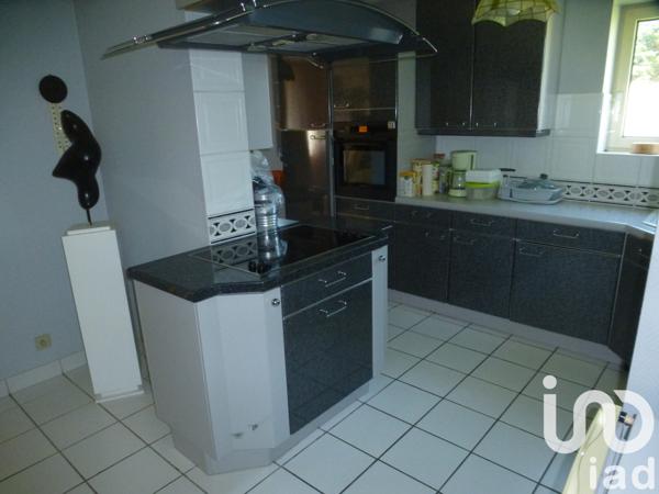 Maison à vendre 4 pièces 165 m² Gennes-Val-de-Loire