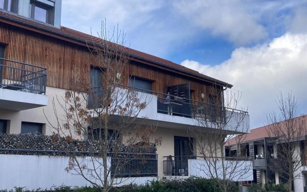 Appartement à louer    2 pièces •  Chens-sur-Léman