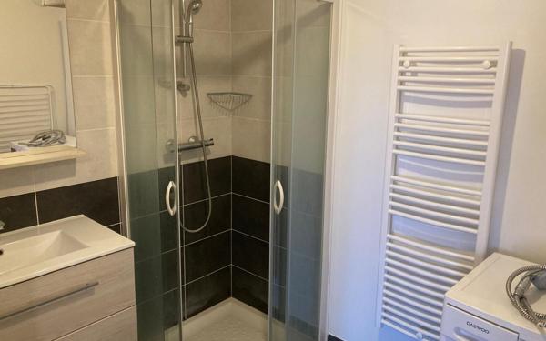 Appartement à louer    2 pièces •  Chens-sur-Léman