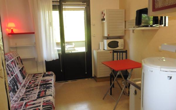 Appartement à louer    1 pièce • 14,50 m2 Saint-Genis-Laval