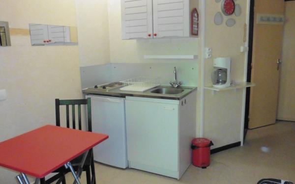 Appartement à louer    1 pièce • 14,50 m2 Saint-Genis-Laval