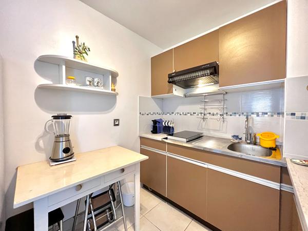 Appartement 2 pièces à louer avec vue mer à Saint-Raphaël
