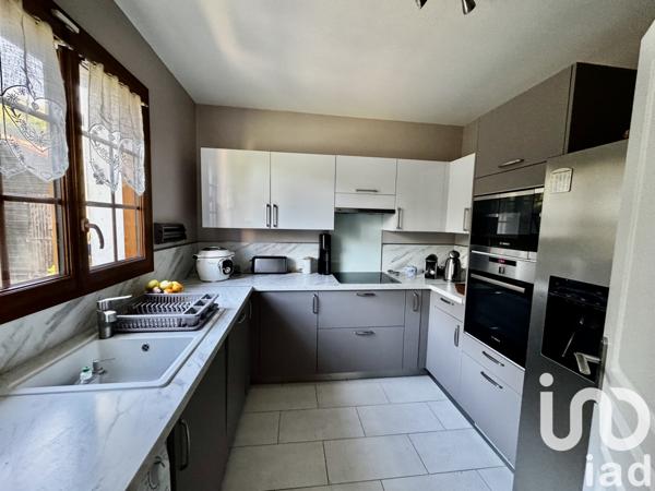 Maison à vendre 8 pièces 148 m² Crécy-la-Chapelle