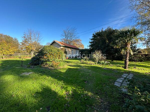 Vente Maison74 m² - 4 Pièces - LE VERDON SUR MER (33123)