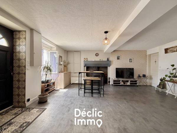 Vente maison de hameau Civray, 108m² 4 pièces 139 100€ avec garage