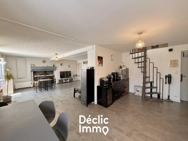 Vente maison de hameau Civray, 108m² 4 pièces 139 100€ avec garage
