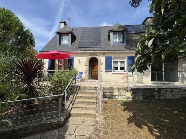 Auray (56400) MAISON DE CHARME - SUR SOUS SOL COMPLET -TERRAIN 1140 m²