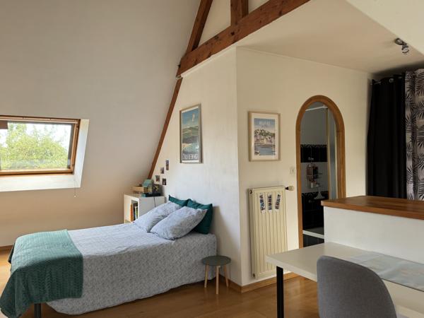 Auray (56400) MAISON DE CHARME - SUR SOUS SOL COMPLET -TERRAIN 1140 m²